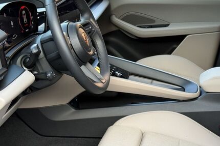 Porsche Macan 9.300 km 79.790 &euro; Frechen (bei Köln) 50226