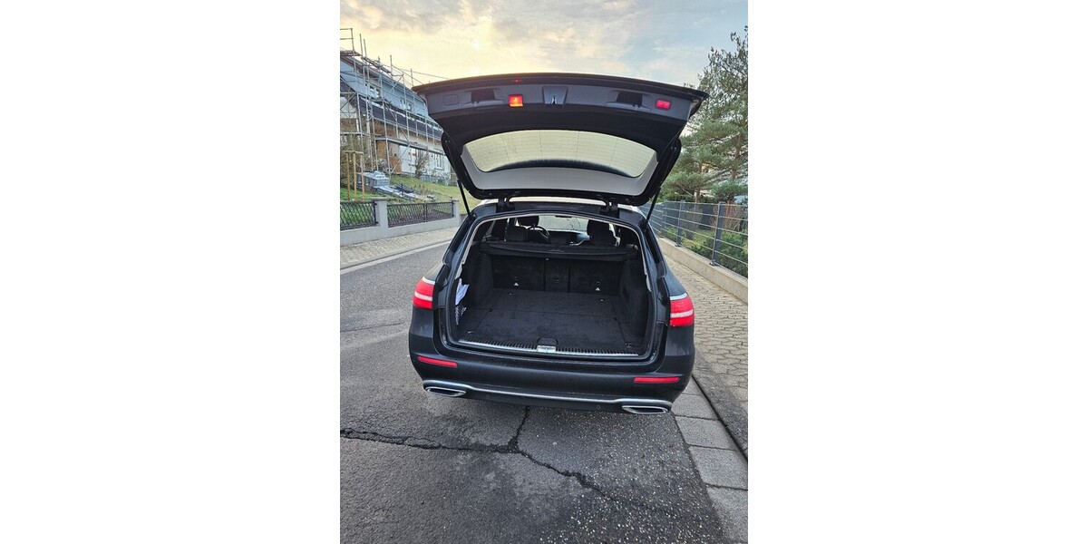 Mercedes-Benz E 220 130.000 km 30.000 &euro; Wiesbaden 65183