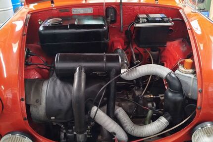 Trabant Andere 9.999 km 8.900 &euro; Leipzig 04288