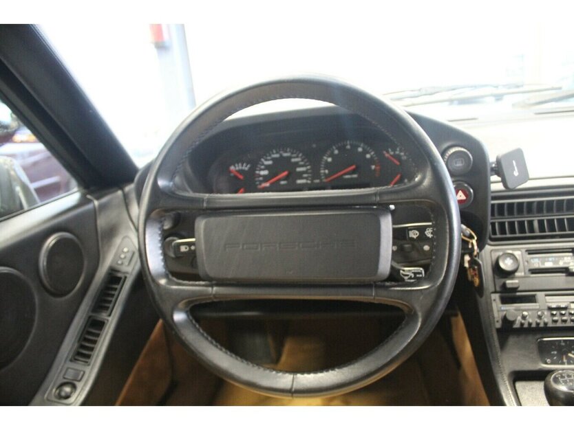 Porsche 928 GT - OLDTIMER - Schiebedach - Klima - 122.303 km 46.980 € Euskirchen 53881