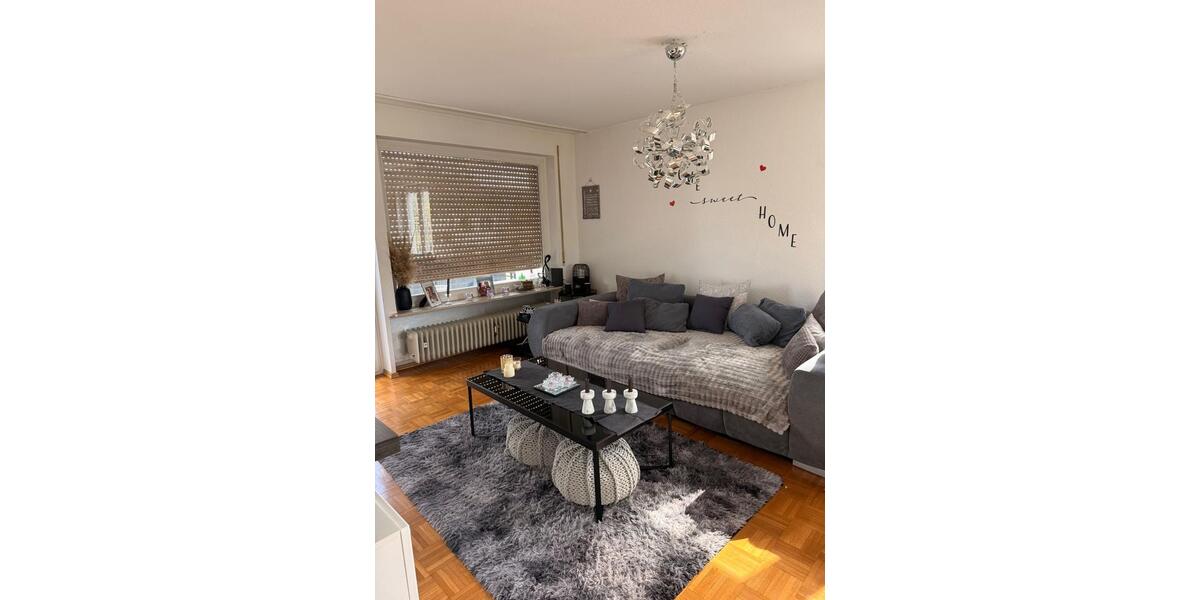 Etagenwohnung Oberderdingen - 3 Zimmer, 76 m&sup2;, 1.250&euro; | Angebot:25853869