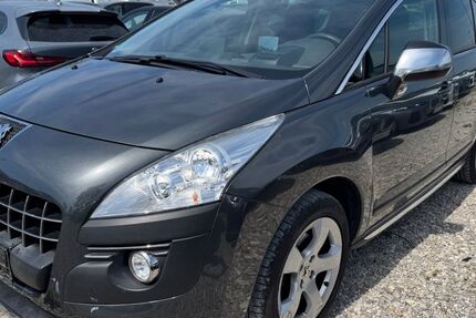 Peugeot 3008 103.000 km 4.900 &euro; München 81829