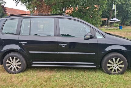 VW Touran 180.000 km 3.500 &euro; rosendahl 48720