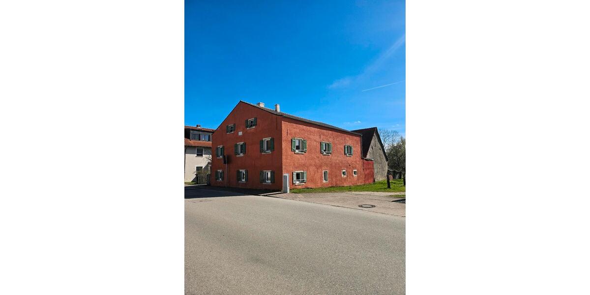 Einfamilienhaus Weißenburg in Bayern - 9 Zimmer, 200 m&sup2;, 312.000&euro; | Angebot:26059004