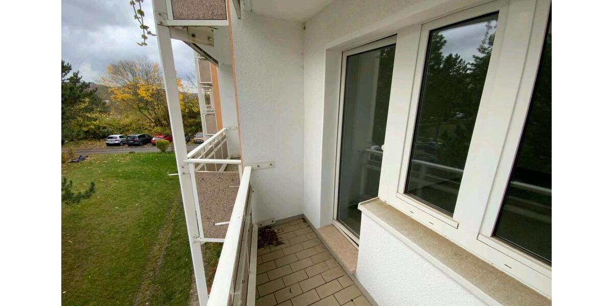 Etagenwohnung Eisenach - 4 Zimmer, 75 m&sup2;, 80.000&euro; | Angebot:27127704