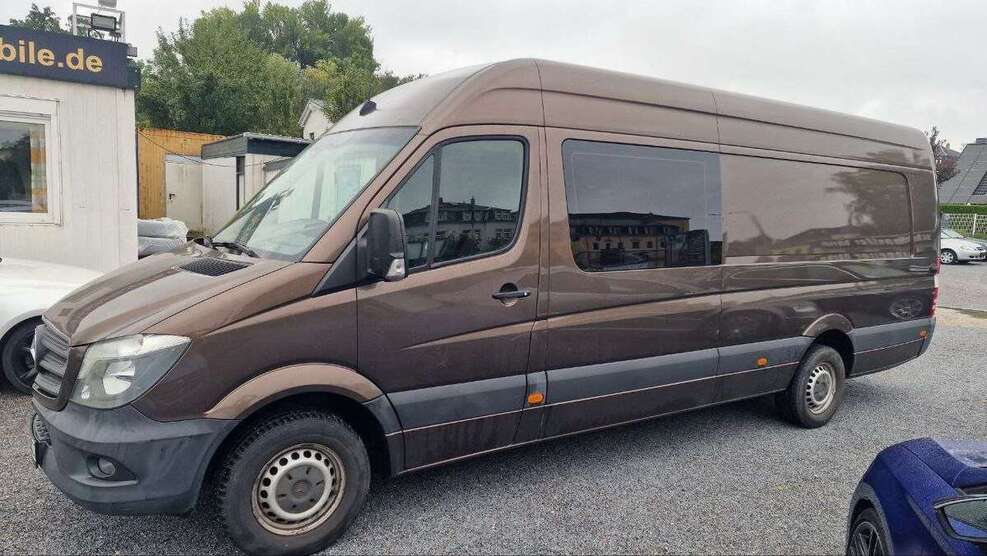 Mercedes-Benz Sprinter 281.500 km 16.300 € Dresden 01259