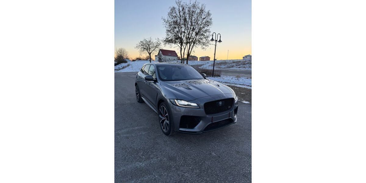 Jaguar F-Pace 73.800 km 47.490 &euro; Altheim/Alb 89174