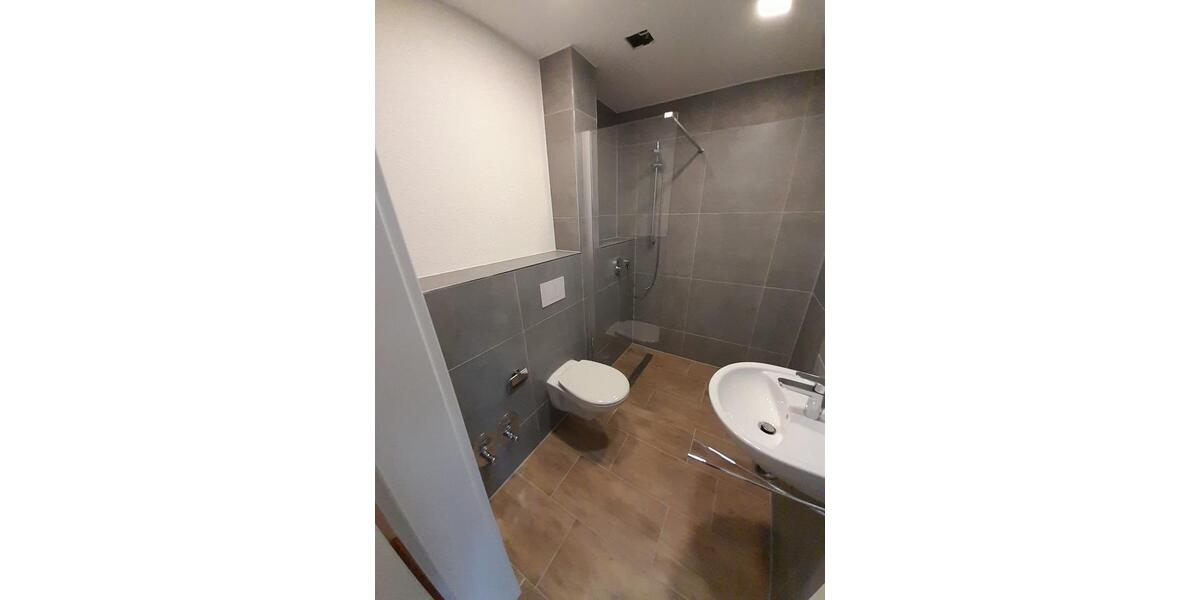 Dachgeschoßwohnung Meppen - 3 Zimmer, 96 m&sup2;, 850&euro; | Angebot:26671630