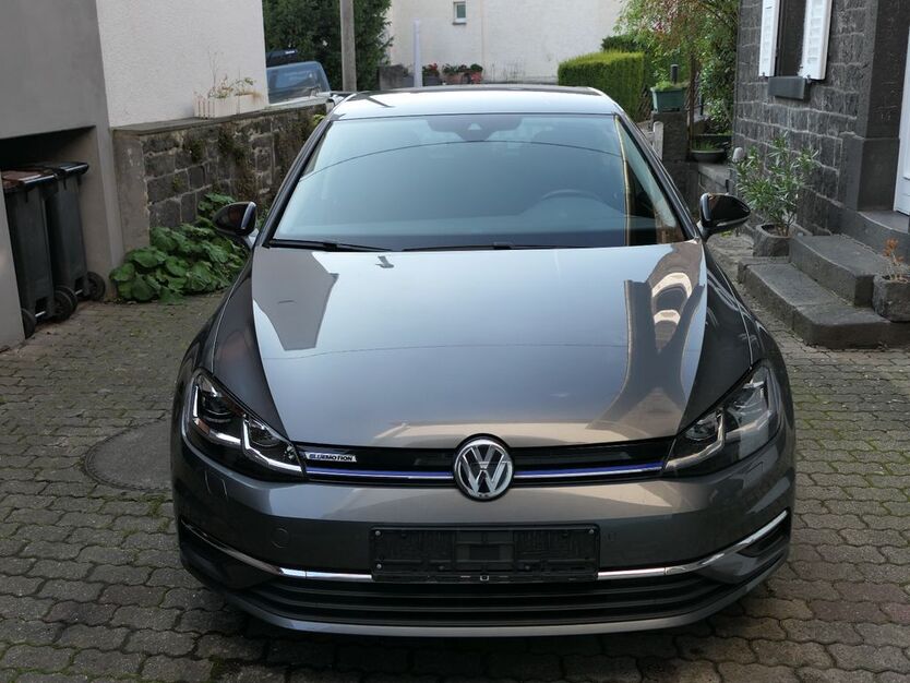 VW Golf 77.000 km 17.500 € Mendig 56743