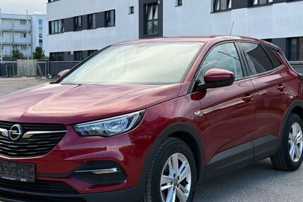 Opel Grandland (X) 160.000 km 8.490 &euro; Elchingen 89275