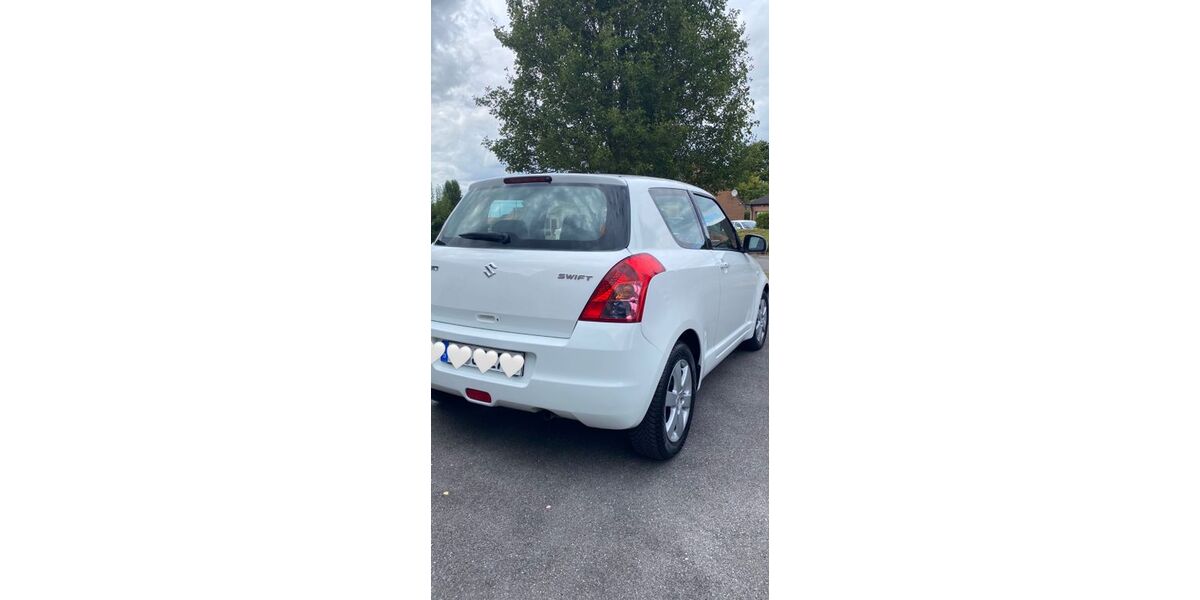Suzuki Swift 135.000 km 4.200 &euro; Pulheim 50259