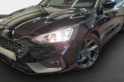 Ford Focus 76.507 km 21.890 € Morbach 54497