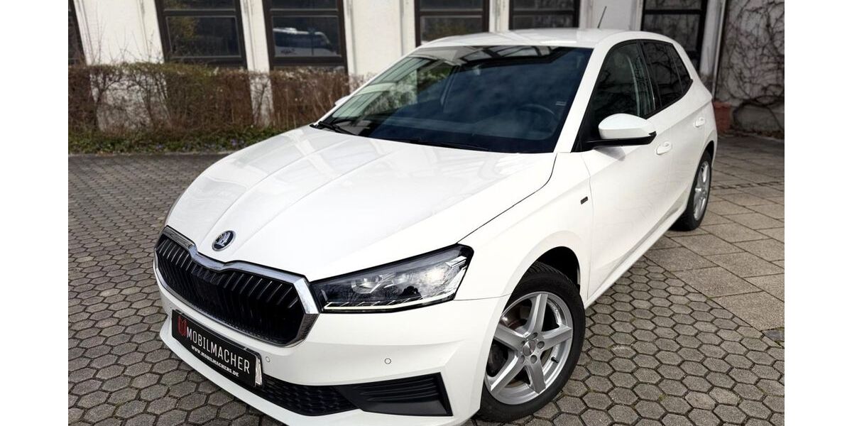 Skoda Fabia 69.800 km 15.780 &euro; Puchheim 82178