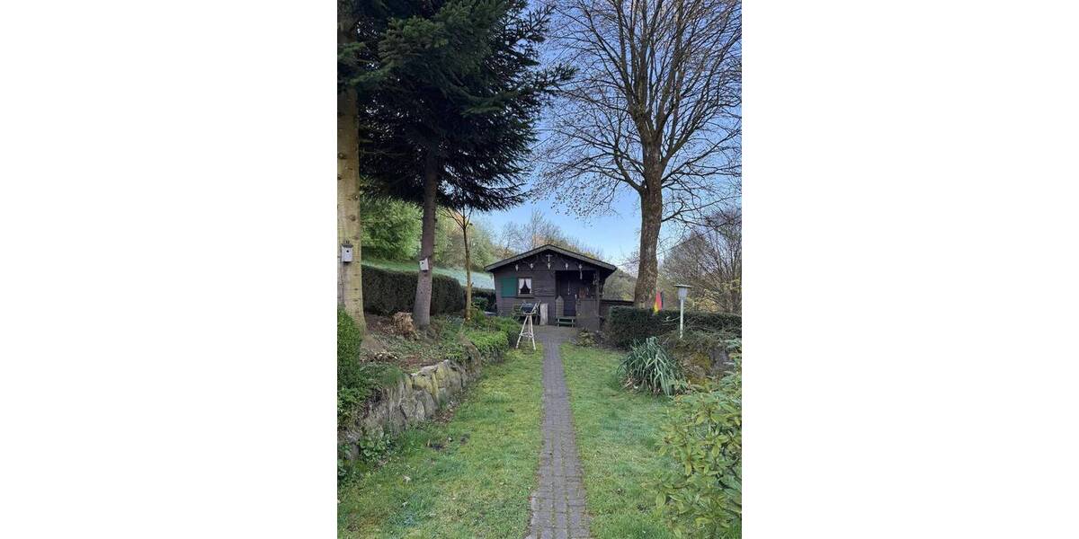 Mehrfamilienhaus, Wohnhaus Schmallenberg Harbecke - 9 Zimmer, 231 m&sup2;, 450.000&euro; | Angebot:26219084