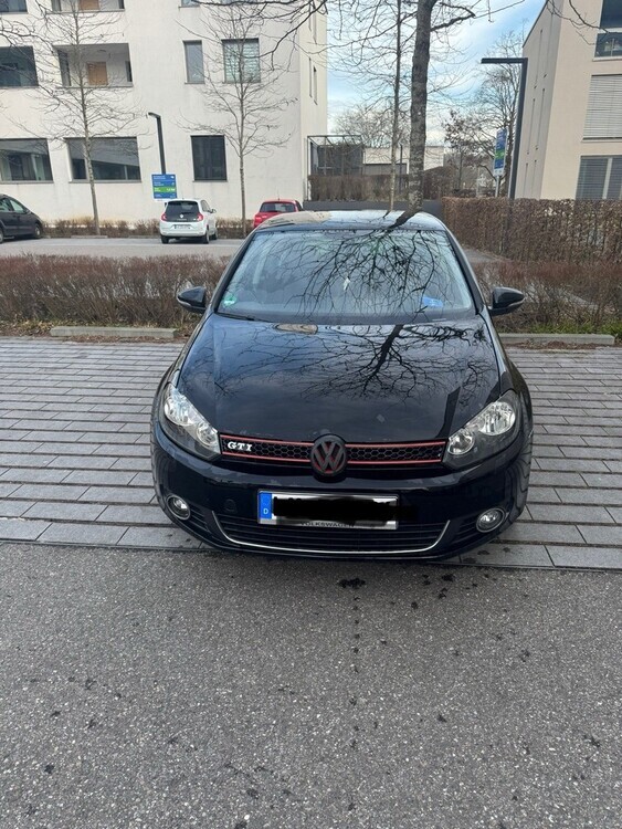 Golf VI