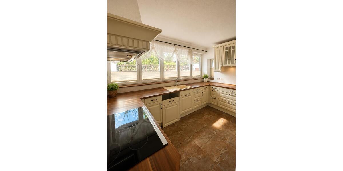 Villa Hameln Kernstadt - 6 Zimmer, 180 m&sup2;, 389.900&euro; | Angebot:27190364