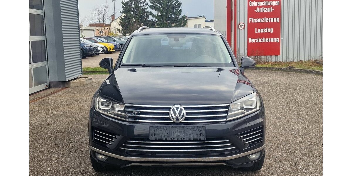 VW Touareg V6 TDI R-Line NAVI Luftfederung AHK 190.000 km 18.998 &euro; Landau 76829