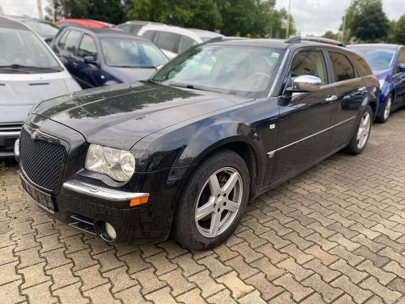 300C