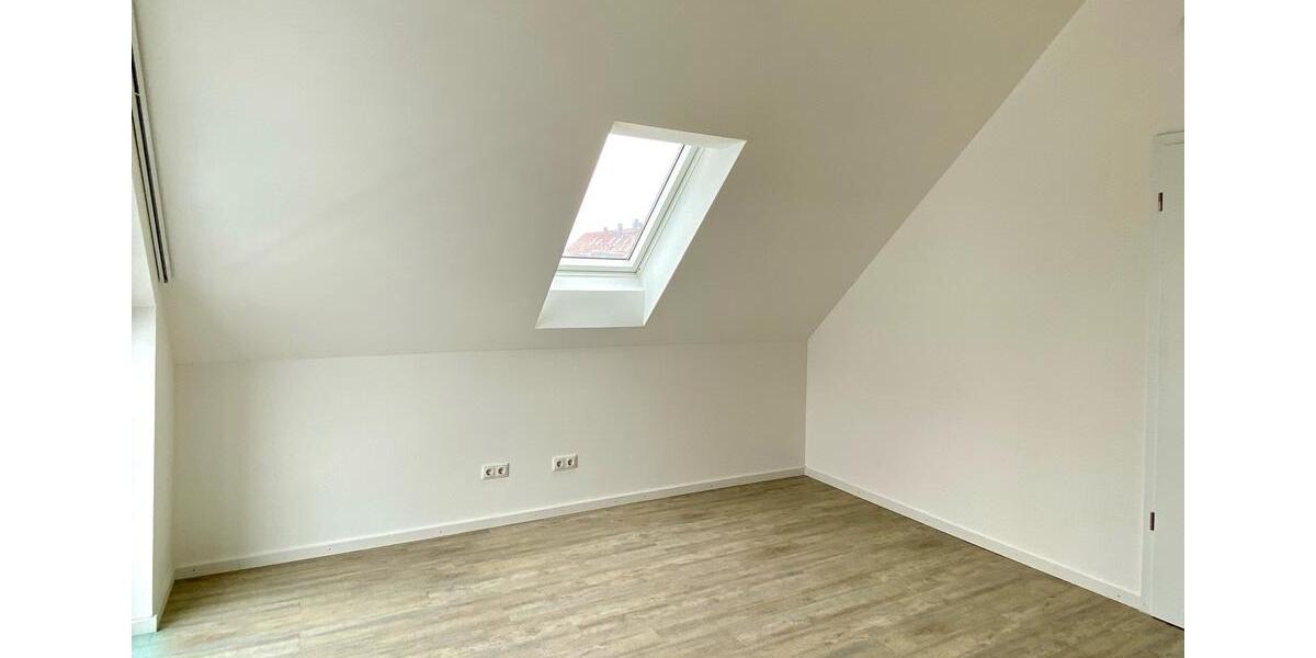 Einfamilienhaus Gilching - 4 Zimmer, 165 m&sup2;, 2.950&euro; | Angebot:24715177