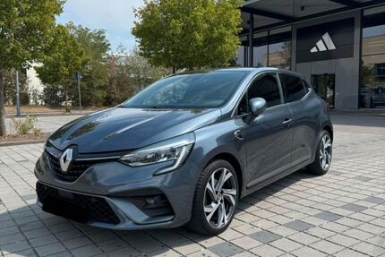 Renault Clio 125.500 km 9.600 &euro; München 81673