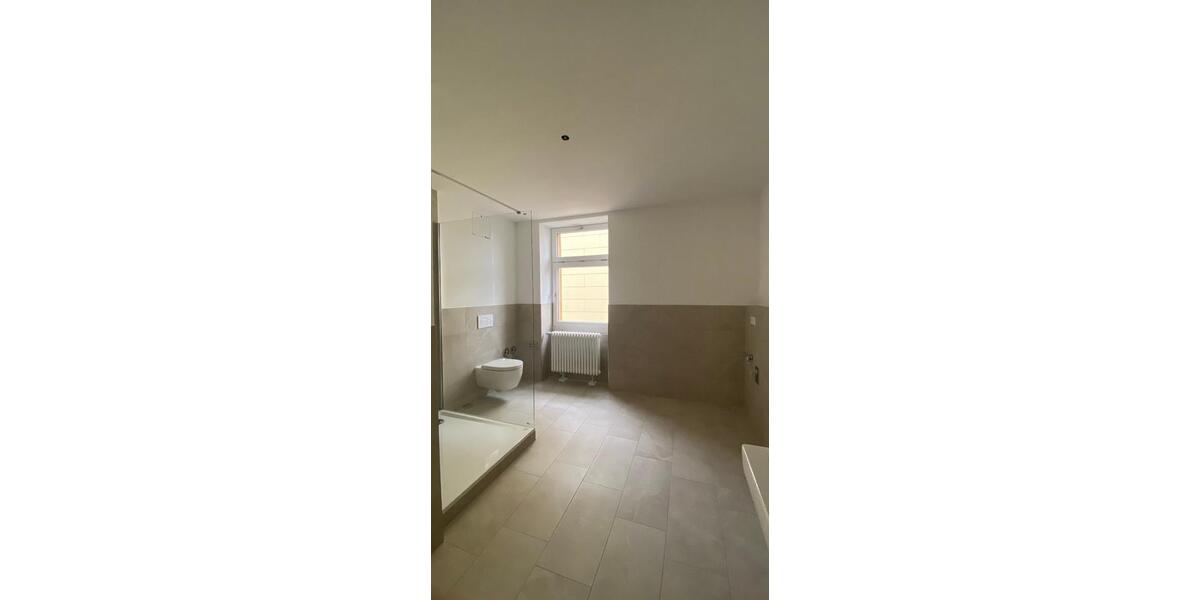 Etagenwohnung Donaueschingen - 2.5 Zimmer, 79 m&sup2;, 869&euro; | Angebot:25205596