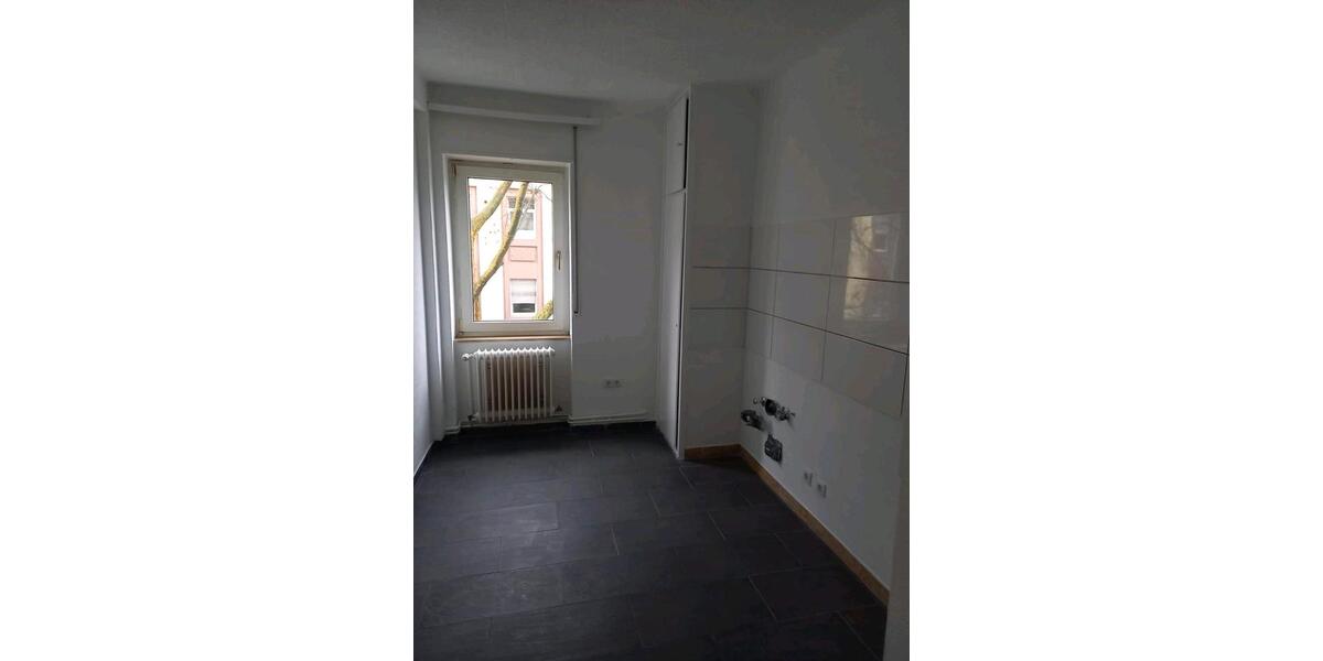 Etagenwohnung Limburgerhof - 3 Zimmer, 70 m&sup2;, 780&euro; | Angebot:25333647