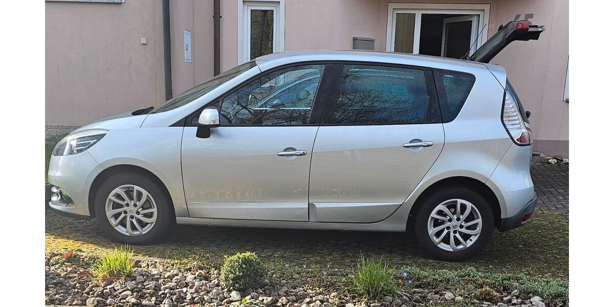 Renault Scenic 101.000 km 7.000 &euro; Würzburg 97082