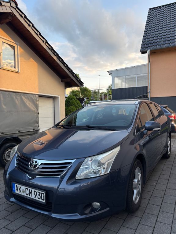 Avensis
