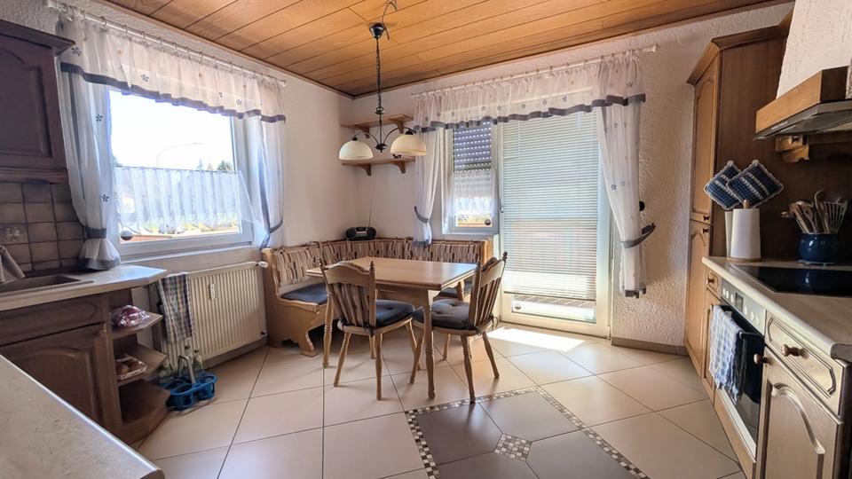 Einfamilienhaus Pottenstein - 5 Zimmer, 130 m&sup2;, 1.200&euro; | Angebot:26143961