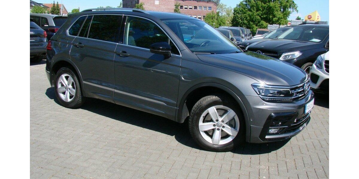 VW Tiguan 2.0TSi 4Motion R-line ACC Navi LED Kamera 22.247 km 27.480 &euro; Falkensee 14612