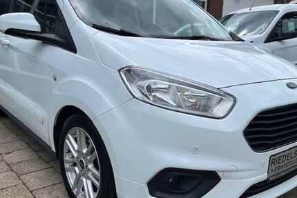 Ford Tourneo Courier 123.875 km 12.480 € Zeven 27404