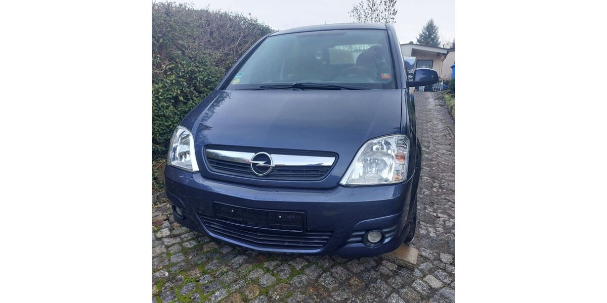Opel Meriva 207.518 km 999 &euro; Finne 06647