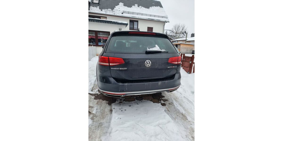 VW Passat Alltrack 105.000 km 21.999 &euro; Königsee 07426