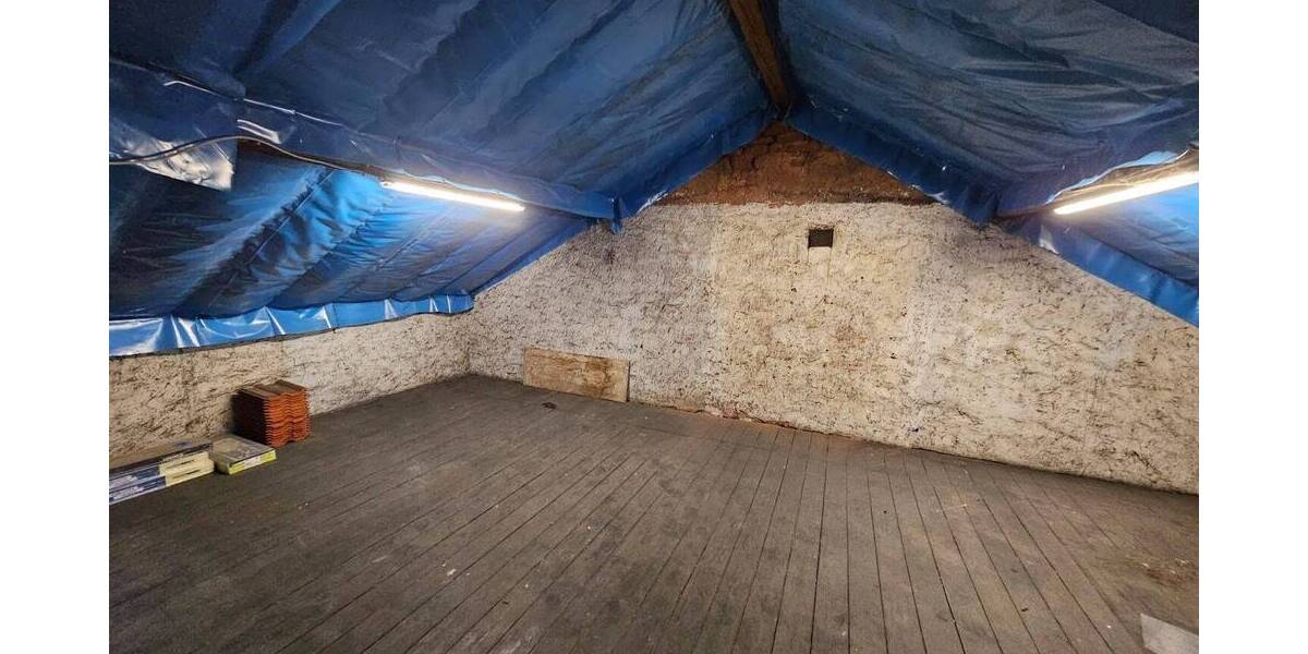 Mehrfamilienhaus, Wohnhaus Mettlach - 6 Zimmer, 189.000&euro; | Angebot:26275378