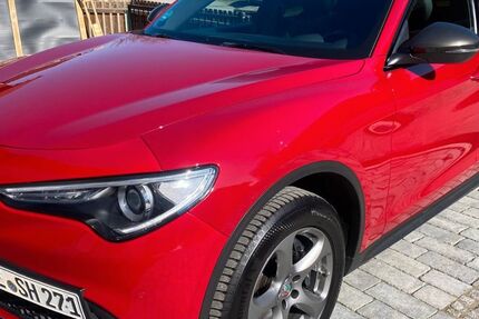 Alfa Romeo Stelvio 145.000 km 18.400 &euro; Kirchseeon 85614