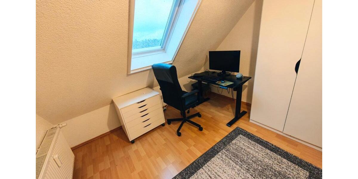 Dachgeschoßwohnung Pfinztal - 2 Zimmer, 34 m&sup2;, 140.000&euro; | Angebot:26023264