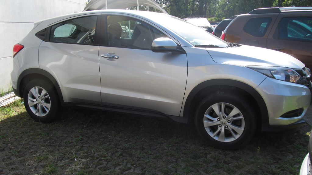 Honda HR-V 39.920 km 19.900 € Berlin 12439