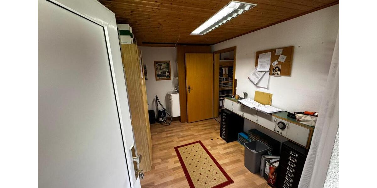 Bungalow Bad Segeberg - 9 Zimmer, 189 m&sup2;, 2.090&euro; | Angebot:26660091