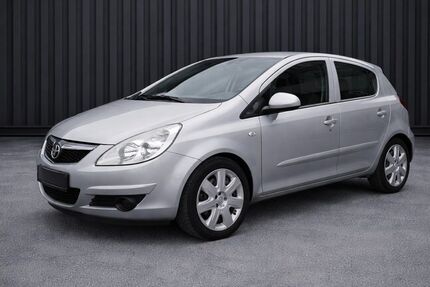 Opel Corsa 176.000 km 2.999 &euro; Bruckberg 84079