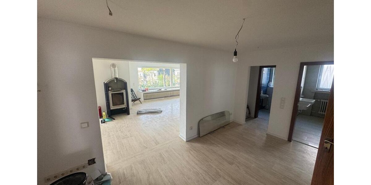 Großzügiges Haus auch Mehrgenerationen in Wuppertal-Dönberg 10 zimmer