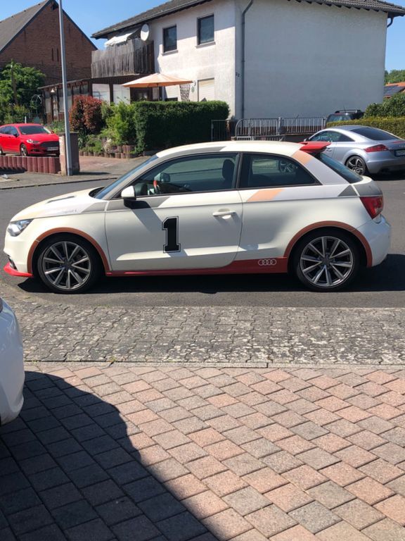 Audi A1 170.000 km 6.999 € Gückingen 65558