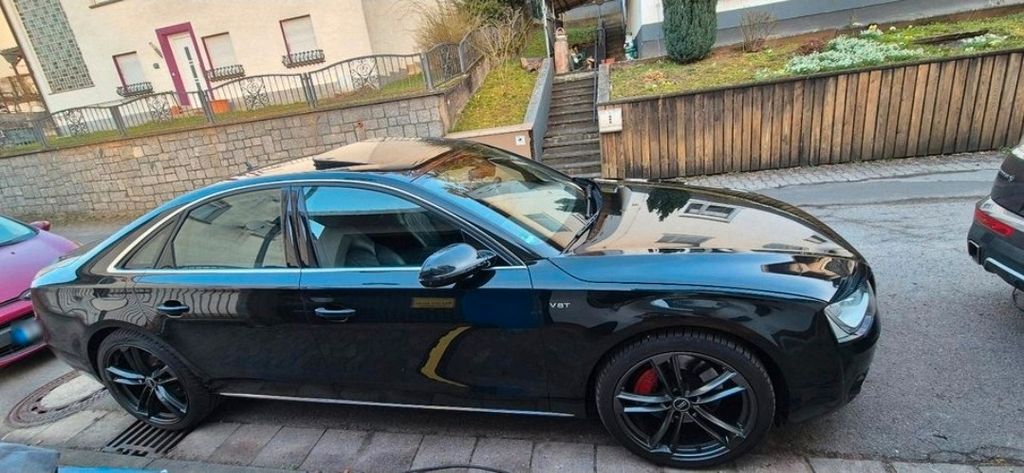 Audi A8 240.800 km 18.000 &euro; Michelstadt 64720