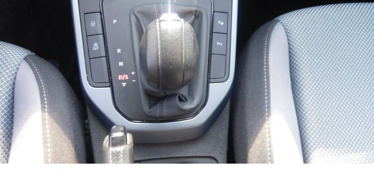 Seat Arona 1.6 Style TSI Edition BMT DSG Navi Klima 31.000 km 17.990 &euro; Vordorf 38533