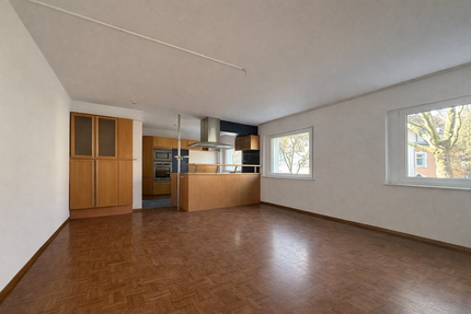 Wohnung Kaiserslautern Betzenberg - 5 Zimmer, 180 m&sup2;, 1.250&euro; | Angebot:25369988