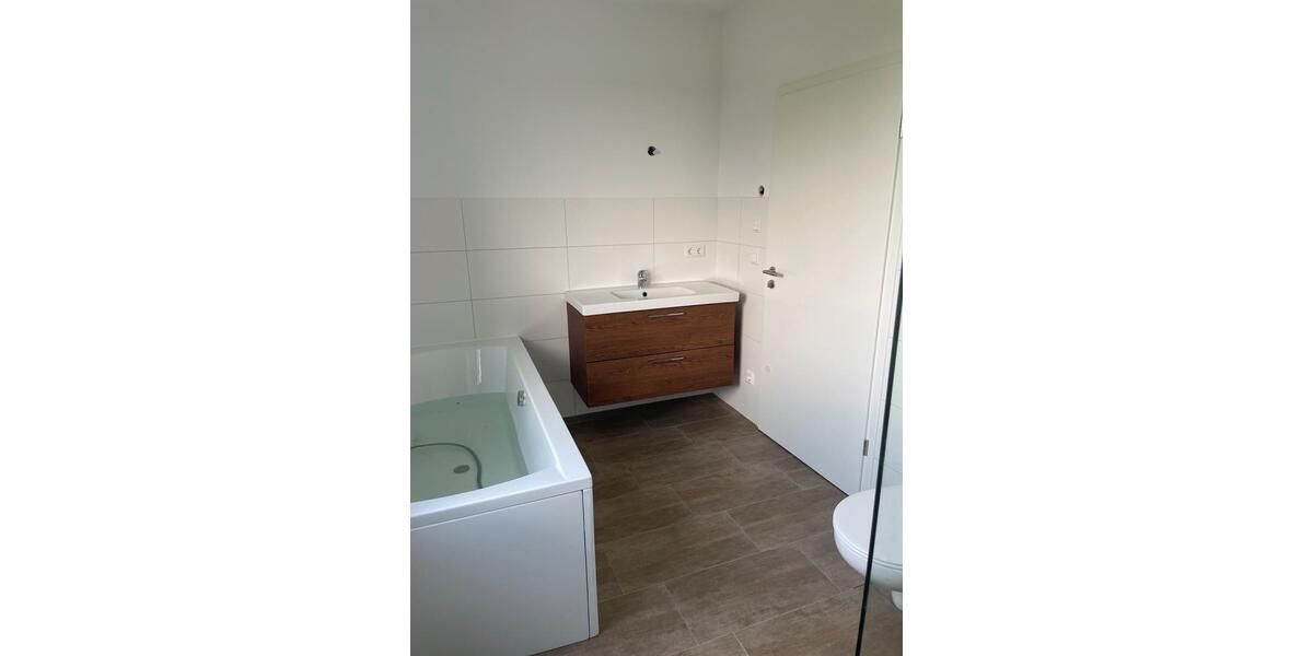 Einfamilienhaus Wriezen - 4 Zimmer, 120 m&sup2;, 1.190&euro; | Angebot:25991220