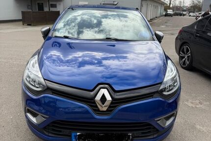 Renault Clio 70.000 km 11.200 &euro; Flensburg 24944