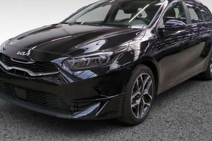 Kia ceed Sportswagon 18.048 km 21.880 &euro; Bremerhaven 27568
