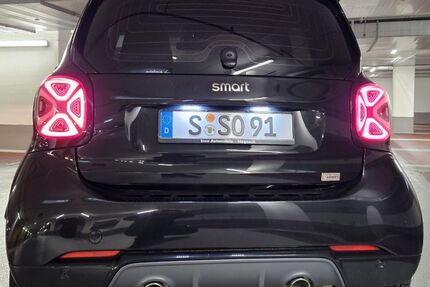 Smart ForTwo 76.500 km 8.450 &euro; Stuttgart 70374