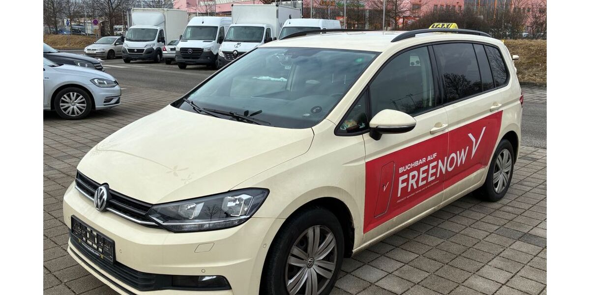 VW Touran 360.000 km 4.900 &euro; München 81677