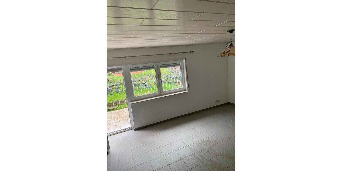 Reihenhaus Waldsolms - 3 Zimmer, 72 m&sup2;, 179.000&euro; | Angebot:26335704